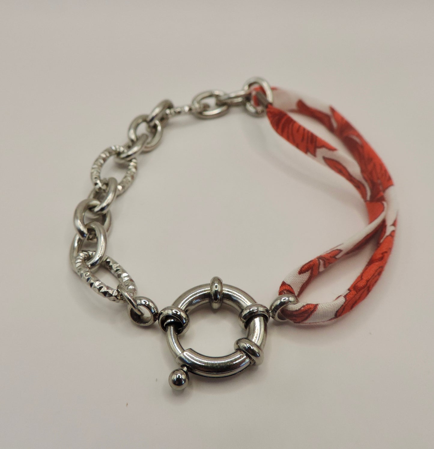 Bracelet en tissu Liberty