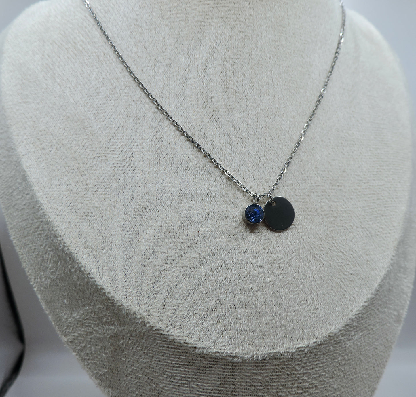 Collier pierre de naissance