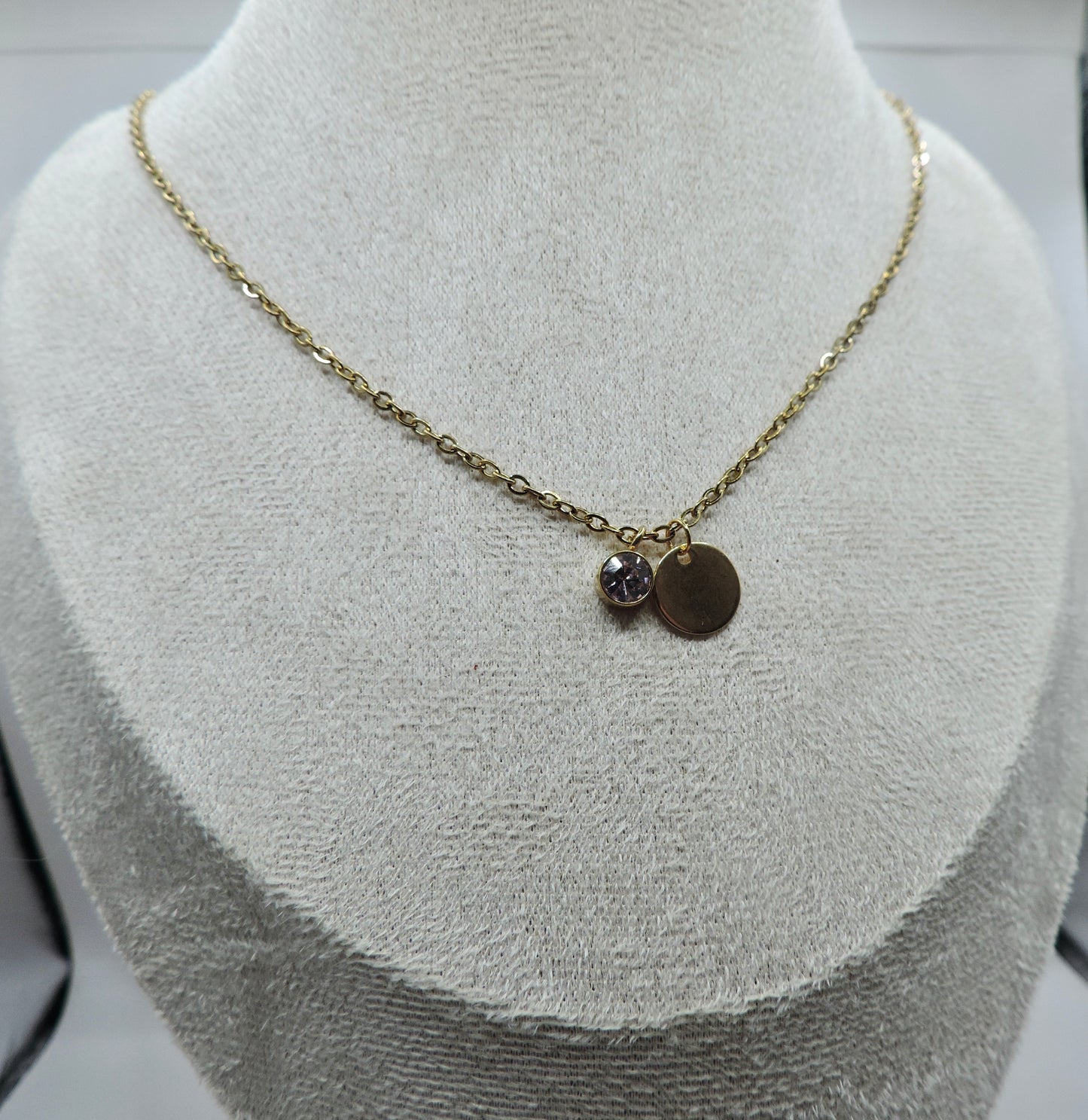 Collier pierre de naissance