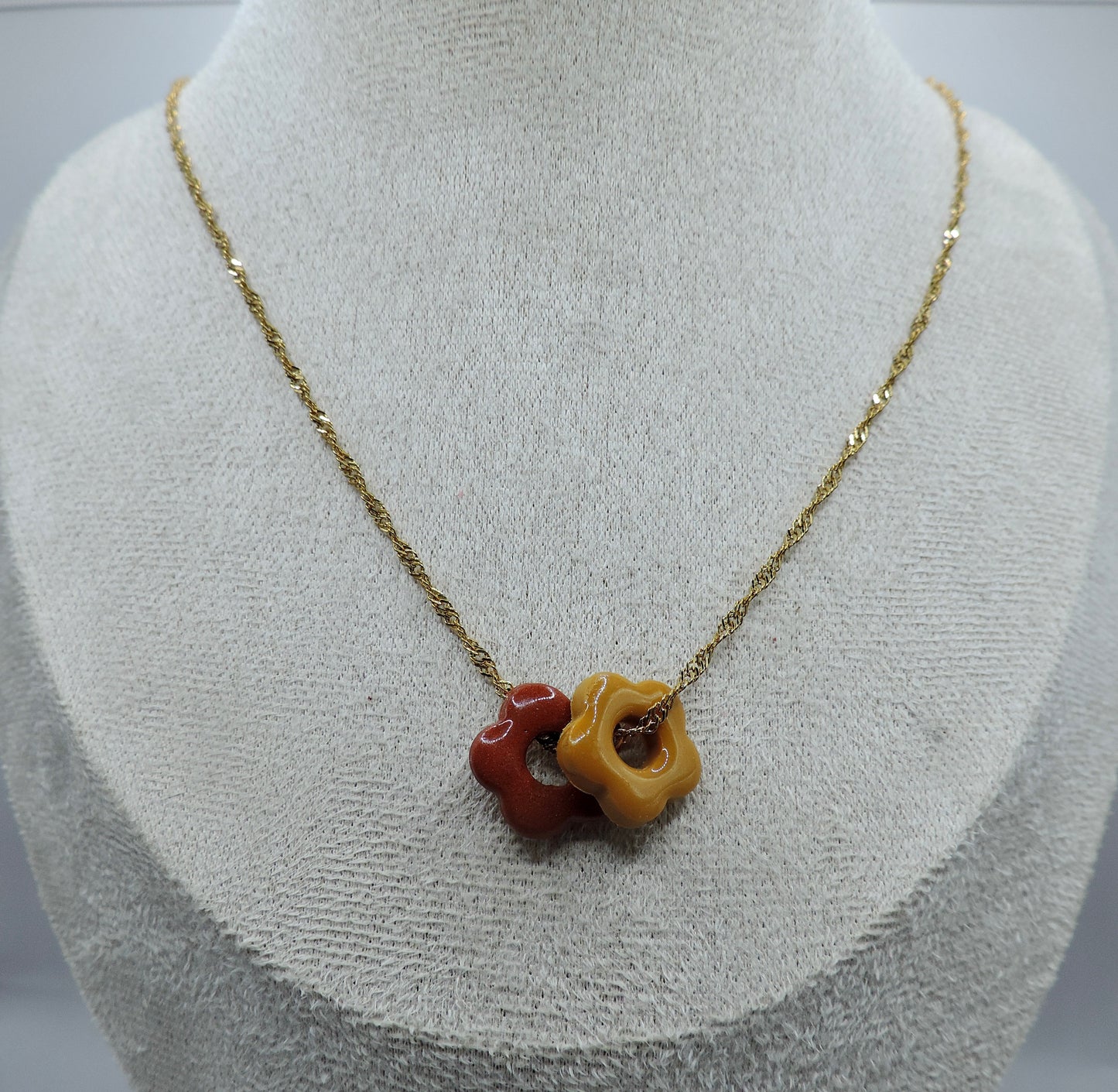 Collier avec pampilles en pâte polymère