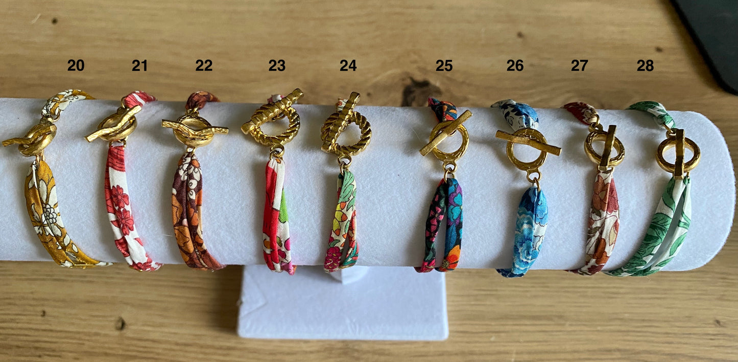 Bracelet en tissu Liberty