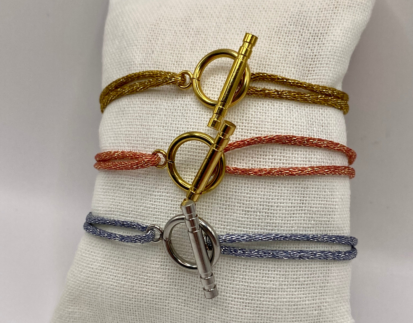 Bracelet cordon métallisé